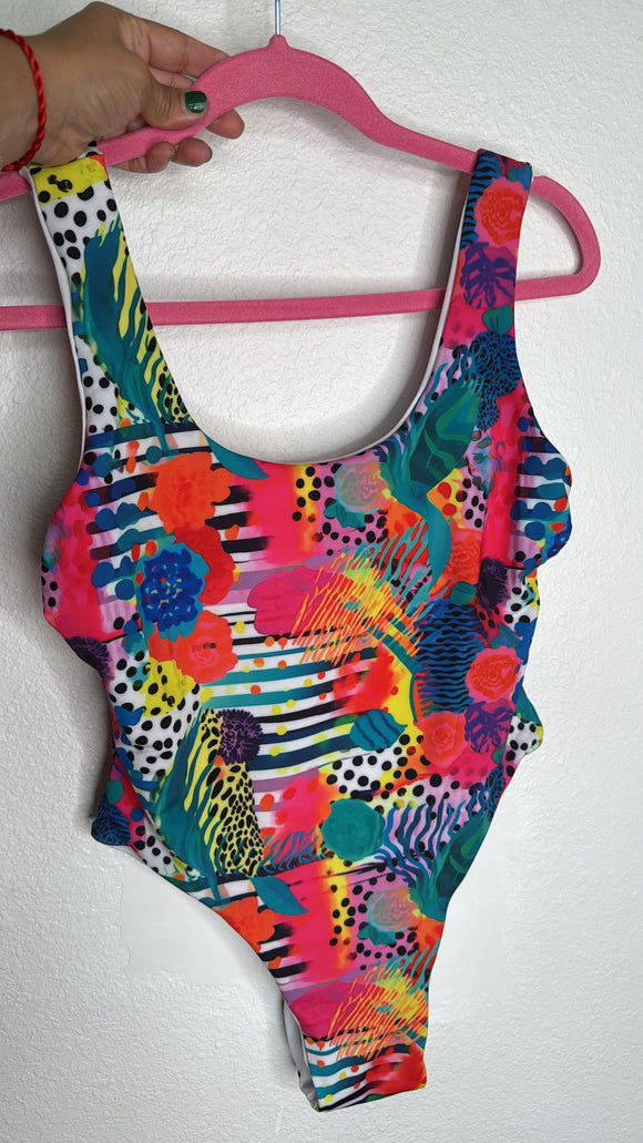 Neon Swimsuit Completo